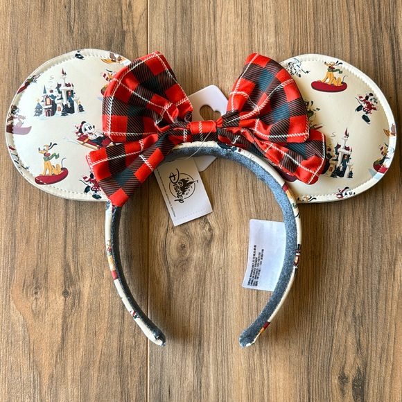 Disney Accessories - Disney ears christmas collection 2021